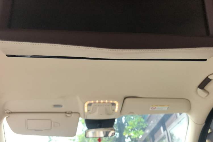 Used Mercedes-Benz Vito  Headliner
