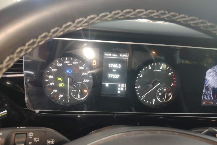 Used Mercedes-Benz Vito 2021 2.0T Business Version 7 Seats Instrument Cluster