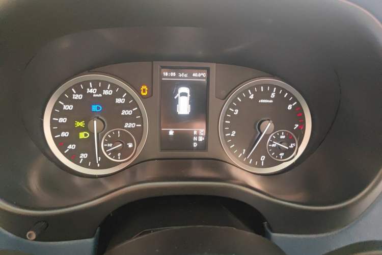 Used Mercedes-Benz Vito 2021 2.0T Business Version 7 Seats Instrument Cluster