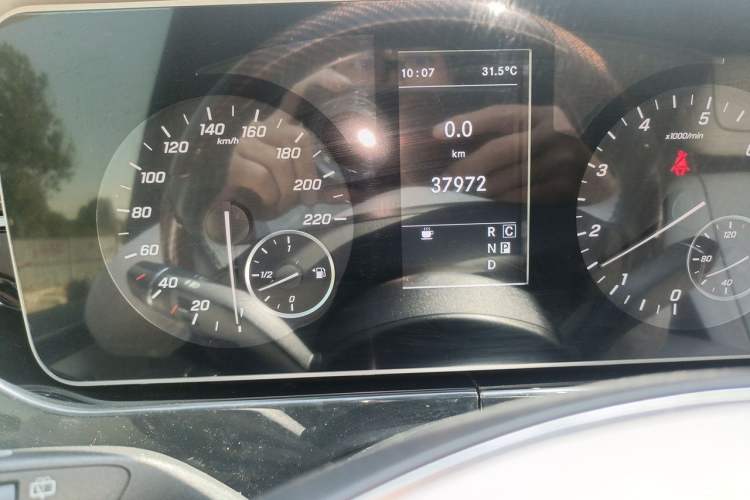 Used Mercedes-Benz Vito 2021 2.0T Business Version 7 Seats Instrument Cluster
