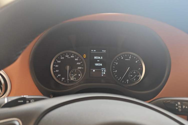 Used Mercedes-Benz Vito 2021 2.0T Business Version 7 Seats Instrument Cluster