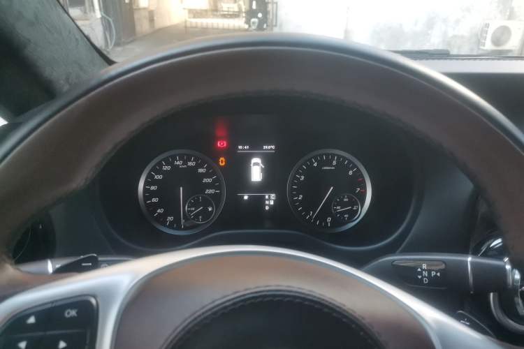 Used Mercedes-Benz Vito 2021 2.0T Elite Version 7 Seats Instrument Cluster