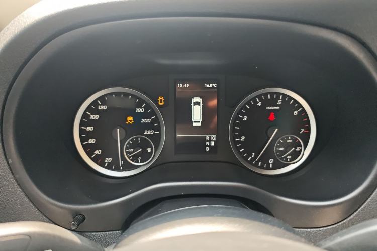 Used Mercedes-Benz Vito 2021 2.0T Elite Version 7 Seats Instrument Cluster