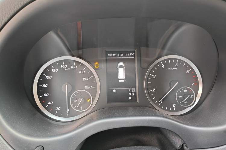Used Mercedes-Benz Vito 2021 2.0T Business Version 7 Seats Instrument Cluster