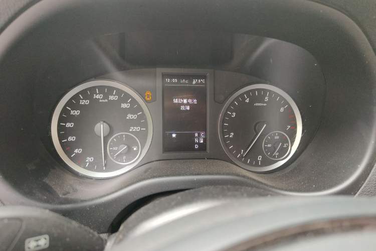 Used Mercedes-Benz Vito 2021 2.0T Business Version 7 Seats Instrument Cluster