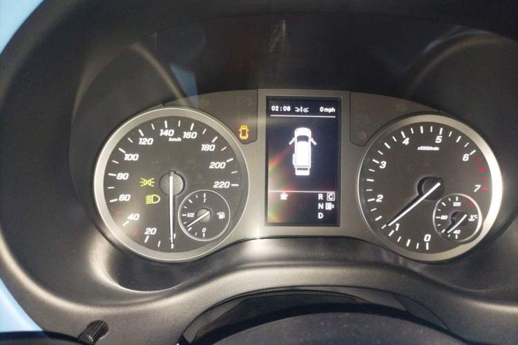 Used Mercedes-Benz Vito 2021 2.0T Business Version 7 Seats Instrument Cluster