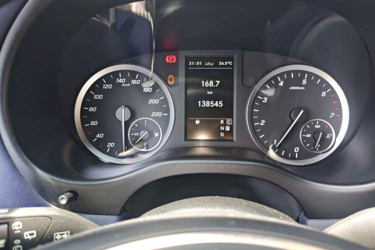 Used Mercedes-Benz Vito 2021 2.0T Business Version 7 Seats Instrument Cluster