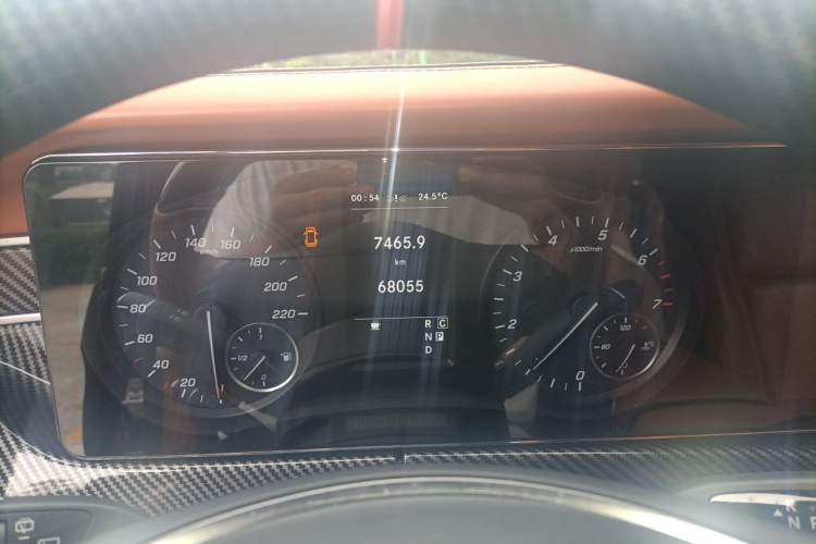 Used Mercedes-Benz Vito 2021 2.0T Business Version 7 Seats Instrument Cluster