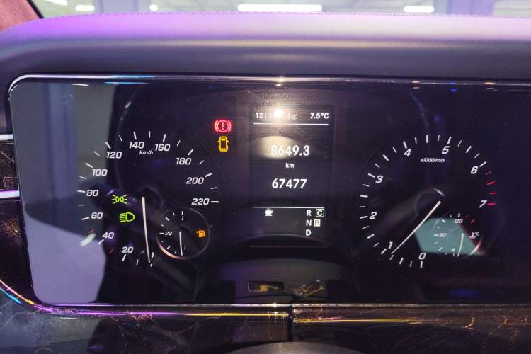Used Mercedes-Benz Vito 2021 2.0T Business Version 7 Seats Instrument Cluster