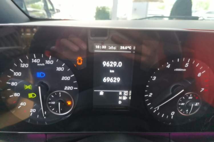 Used Mercedes-Benz Vito 2021 2.0T Business Version 7 Seats Instrument Cluster