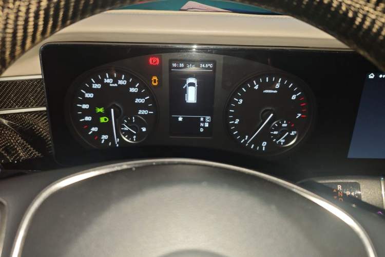 Used Mercedes-Benz Vito 2021 2.0T Business Version 7 Seats Instrument Cluster