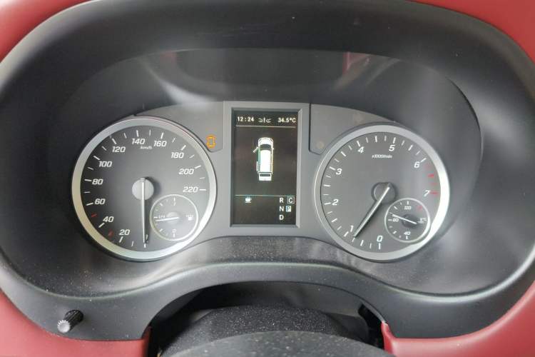 Used Mercedes-Benz Vito 2021 2.0T Business Version 7 Seats Instrument Cluster