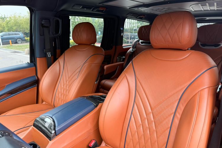 Used Mercedes-Benz Vito 2021 2.0T Business Version 7 Seats Interior 1