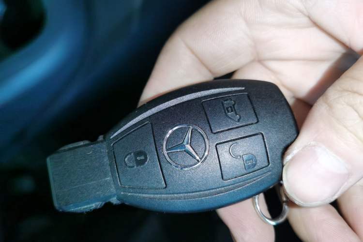 Used Mercedes-Benz Vito 2021 2.0T Elite Version 7 Seats Interior 1