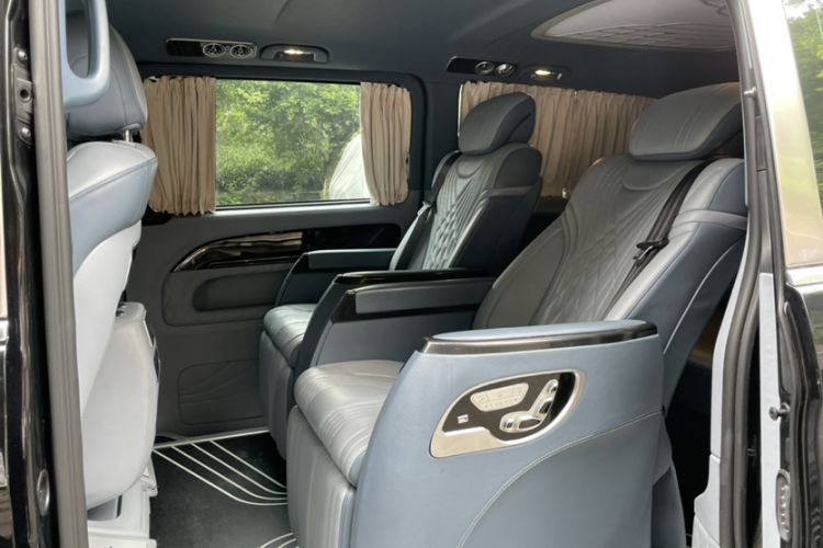 Used Mercedes-Benz Vito 2021 2.0T Business Version 7 Seats Interior 1