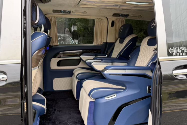 Used Mercedes-Benz Vito 2021 2.0T Business Version 7 Seats Interior 1