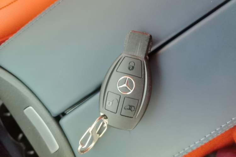 Used Mercedes-Benz Vito 2021 2.0T Business Version 7 Seats Interior 1