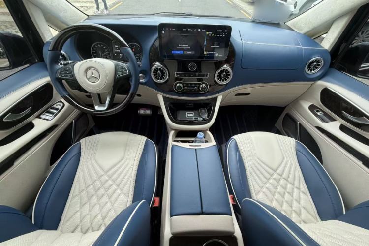 Used Mercedes-Benz Vito 2021 2.0T Business Version 7 Seats Interior 2