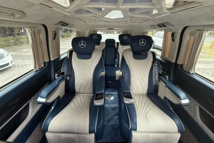 Used Mercedes-Benz Vito 2021 2.0T Business Version 7 Seats Interior 3