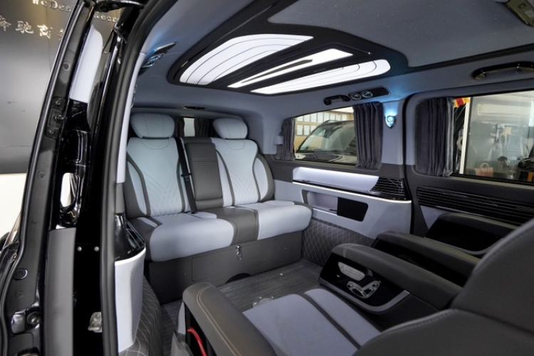 Used Mercedes-Benz Vito 2021 2.0T Business Version 7 Seats Interior 4