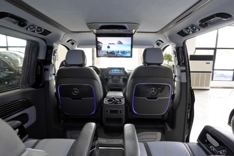 Used Mercedes-Benz Vito 2021 2.0T Business Version 7 Seats Interior 8
