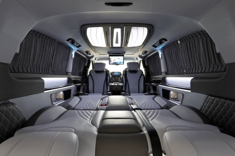 Used Mercedes-Benz Vito 2021 2.0T Business Version 7 Seats Interior 9