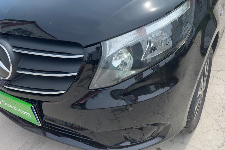 Used Mercedes-Benz Vito 2021 2.0T Elite Version 7 Seats Left Front Headlight