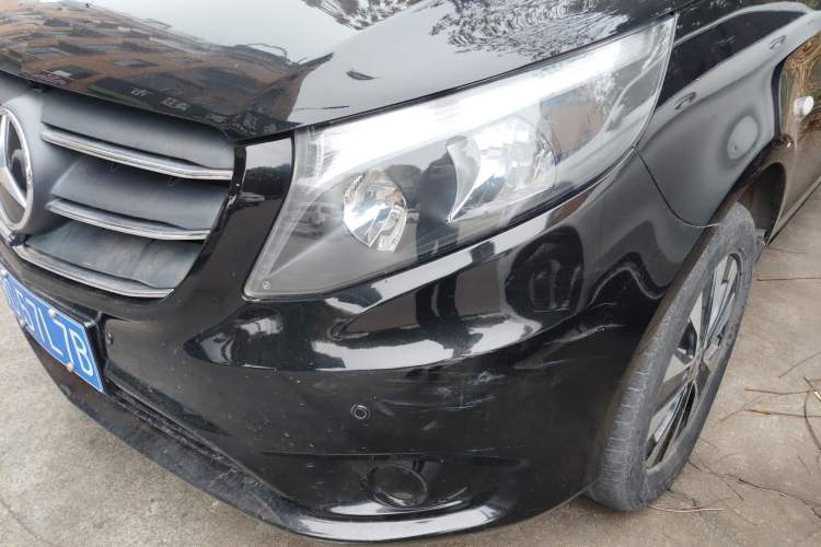 Used Mercedes-Benz Vito 2021 2.0T Elite Version 7 Seats Left Front Headlight