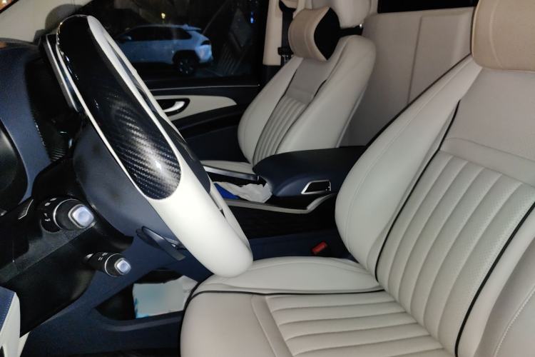 Used Mercedes-Benz Vito 2021 2.0T Business Version 7 Seats Left Front Seat