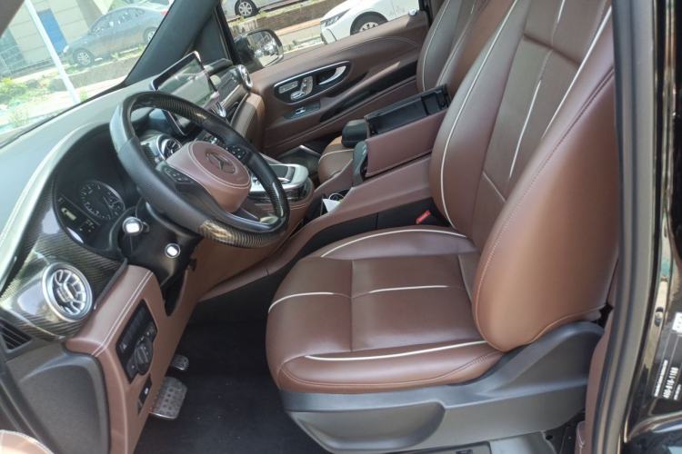 Used Mercedes-Benz Vito 2021 2.0T Business Version 7 Seats Left Front Seat