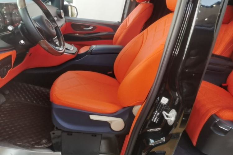 Used Mercedes-Benz Vito 2021 2.0T Business Version 7 Seats Left Front Seat