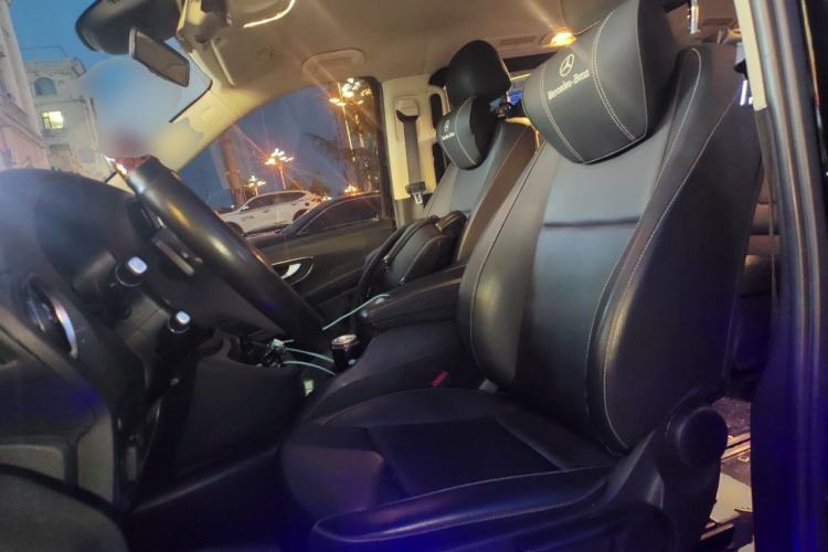 Used Mercedes-Benz Vito 2021 2.0T Business Version 7 Seats Left Front Seat