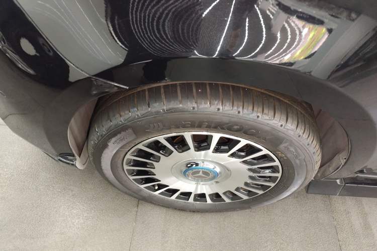 Used Mercedes-Benz Vito 2021 2.0T Business Version 7 Seats Left Front Wheel Hub