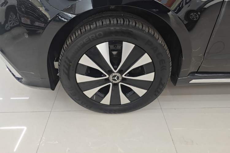 Used Mercedes-Benz Vito 2021 2.0T Business Version 7 Seats Left Front Wheel Hub