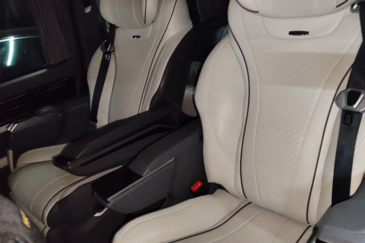 Used Mercedes-Benz Vito 2021 2.0T Business Version 7 Seats Left Rear Seat
