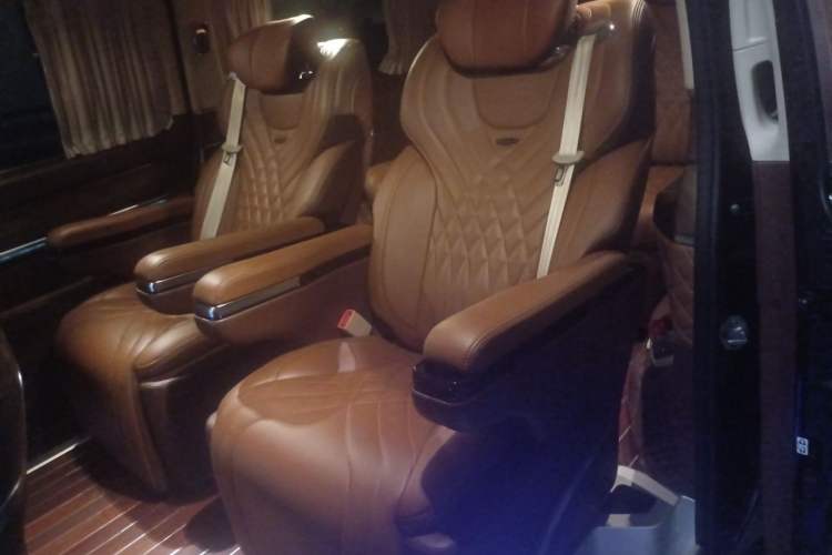 Used Mercedes-Benz Vito  Left Rear Seat