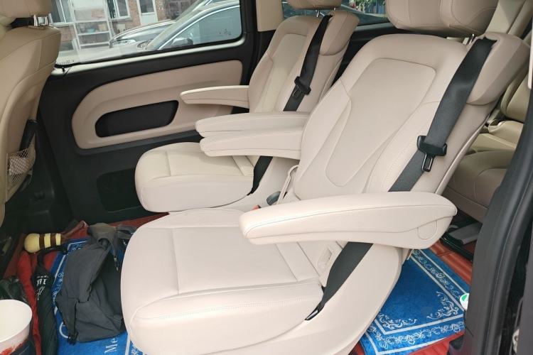 Used Mercedes-Benz Vito 2021 2.0T Business Version 7 Seats Left Rear Seat