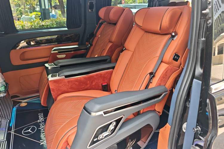 Used Mercedes-Benz Vito 2021 2.0T Business Version 7 Seats Left Rear Seat