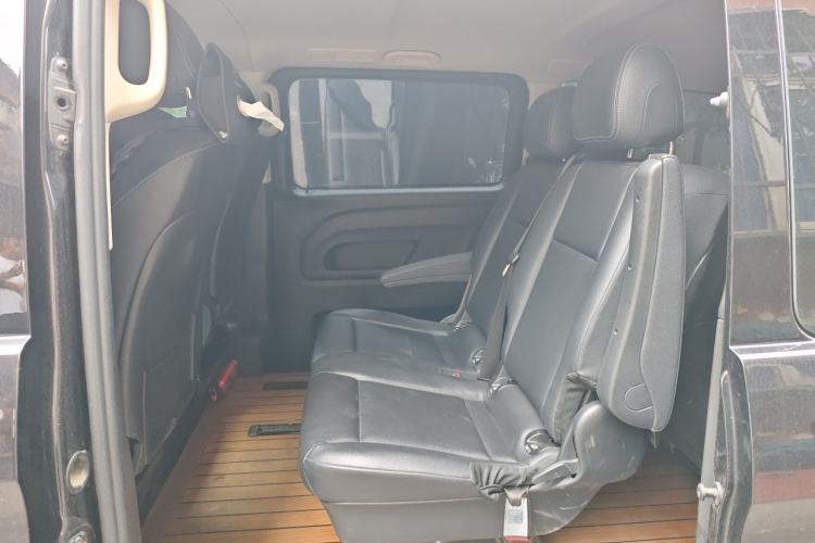 Used Mercedes-Benz Vito 2021 2.0T Business Version 9 Seats Left Rear Seat