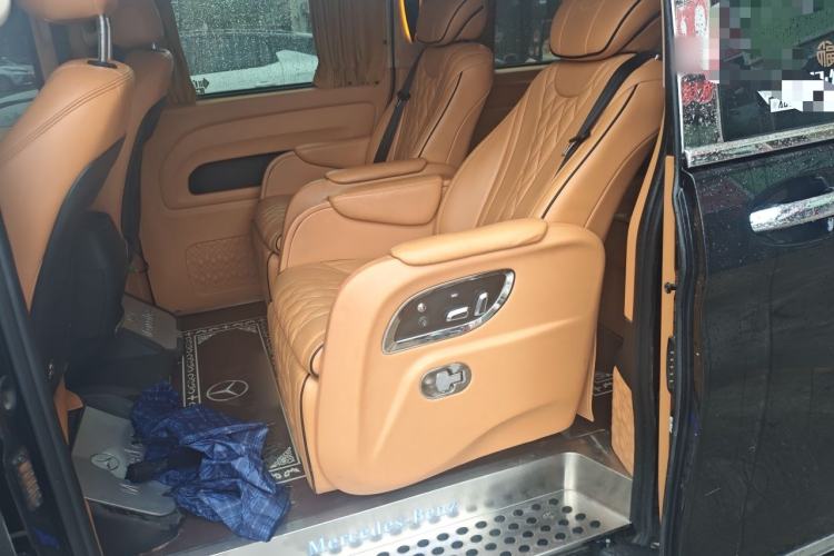 Used Mercedes-Benz Vito 2021 2.0T Business Version 7 Seats Left Rear Seat