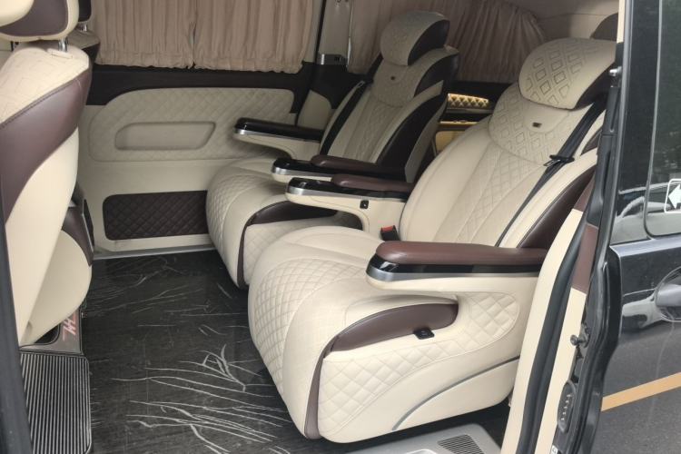 Used Mercedes-Benz Vito  Left Rear Seat