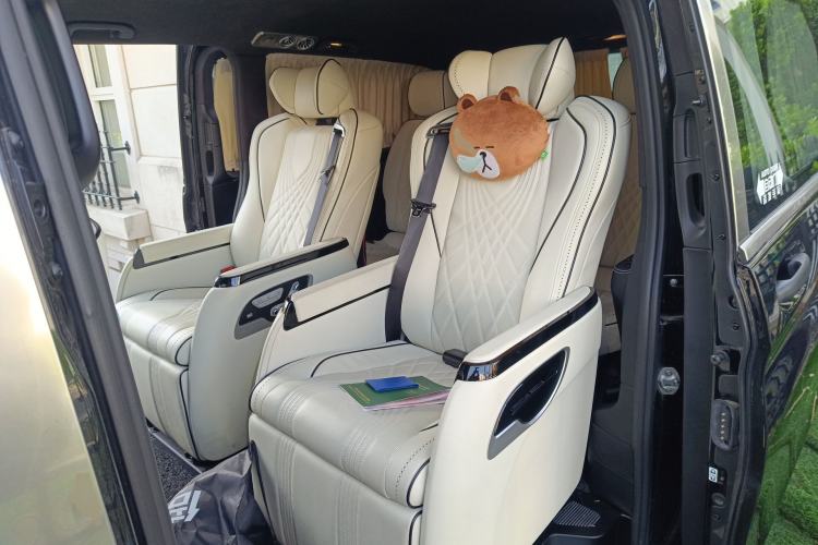 Used Mercedes-Benz Vito 2021 2.0T Business Version 7 Seats Left Rear Seat