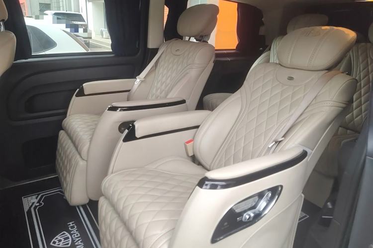 Used Mercedes-Benz Vito 2021 2.0T Business Version 7 Seats Left Rear Seat