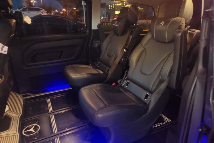 Used Mercedes-Benz Vito 2021 2.0T Business Version 7 Seats Left Rear Seat
