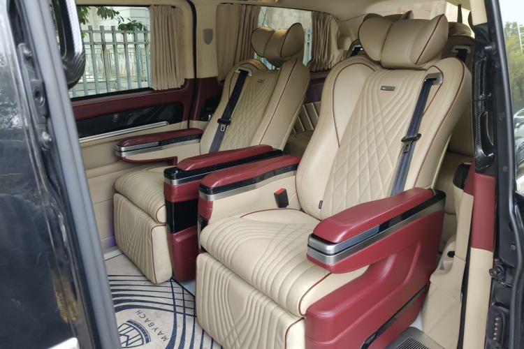 Used Mercedes-Benz Vito 2021 2.0T Business Version 7 Seats Left Rear Seat