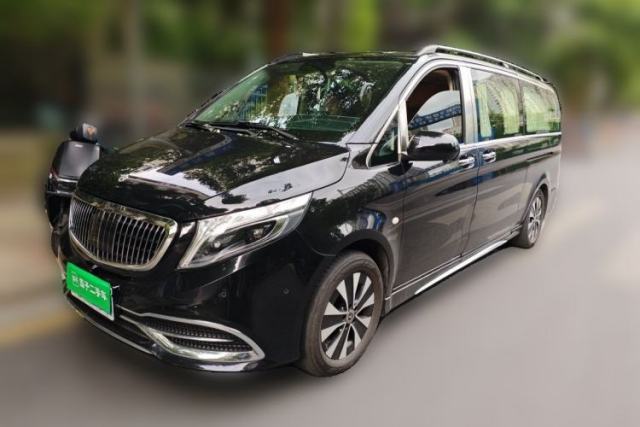Ojetý Mercedes-Benz Vito 2021 2.0T Business Version 7 Seats