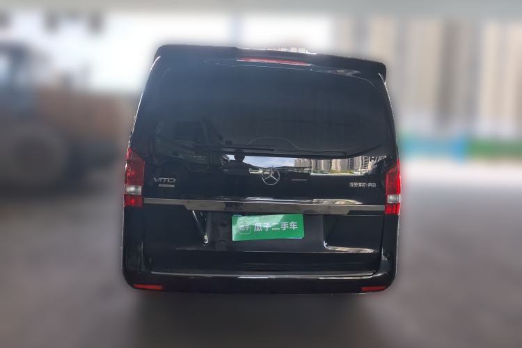 Used Mercedes-Benz Vito 2021 2.0T Elite Version 7 Seats Rear