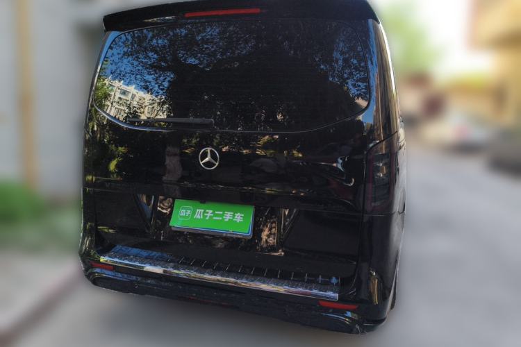 Used Mercedes-Benz Vito 2021 2.0T Elite Version 7 Seats Rear