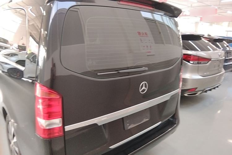 Used Mercedes-Benz Vito 2021 2.0T Elite Version 7 Seats Rear