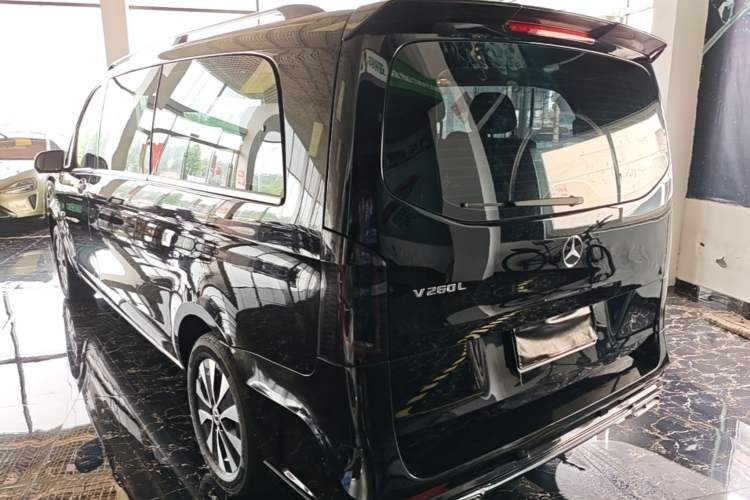 Used Mercedes-Benz Vito 2021 2.0T Elite Version 7 Seats Rear Left 45 Deg